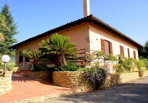 Modern Villa in Caltagirone Italy with Private Pool
