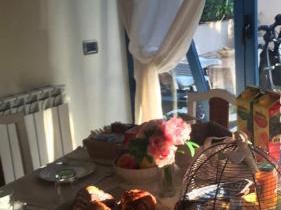 mondello lilla' room