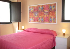 New apartment in the historic center just steps from the sea and from the Duomo