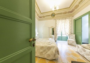 Palazzo Villelmi, triple room Dafne
