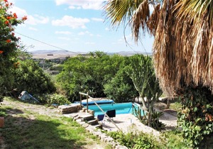 Rural Holiday Home in Fulgatore with Private Swimming Pool