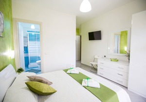 Sea view room with balcony