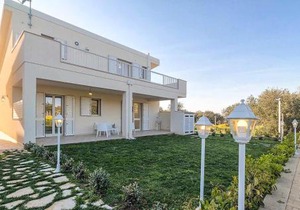 Stunning Home In Santa Croce Camerina With Wifi
