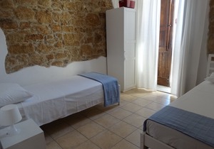 The sandstone holiday home
