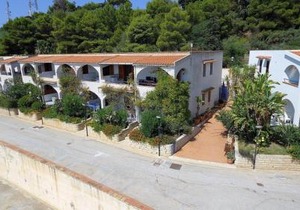 Two room apartment near the beach