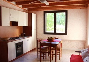 Two-room apartment with internal veranda, two steps away from known, surrounded by greenery