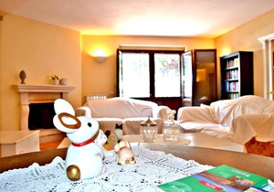Villa Elegante a Viagrande in Sicilia vicina al Mare e Monte Etna