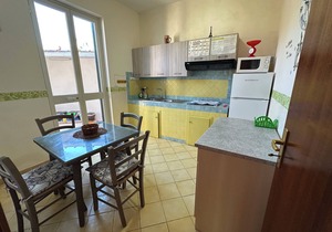 Villa in San Lorenzo just 5 meters from the golden beach and crystal clear sea.
