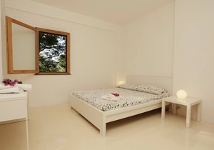 Whole Modern Villa with Pool and Near the Sea