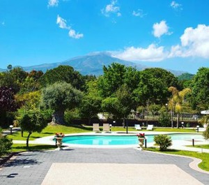 Blanc Maison Etna Relais Charme 
