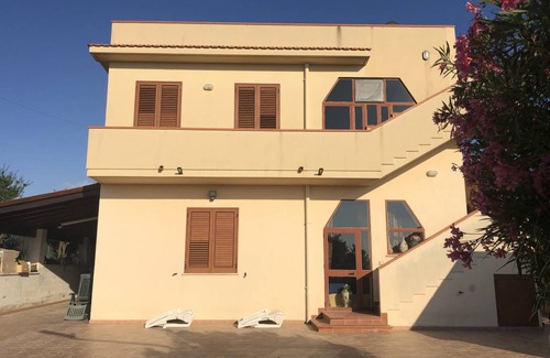 Contrada Fiori Sud Apartment | 100 m² Apartment ∙ 3 bedrooms ∙ 4 guests
