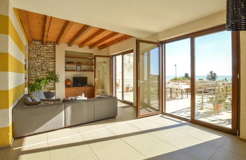 Porto Empedocle Apartment | 100 m² Apartment ∙ 3 bedrooms ∙ 6 guests