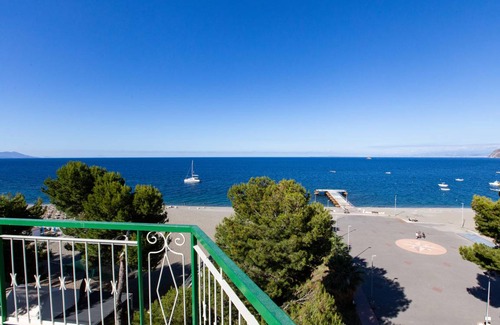 Marina di Patti Apartment | 100 m² Apartment ∙ 3 bedrooms ∙ 8 guests