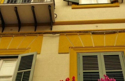 Castellammare Vucciria Bed & Breakfast | 100 m² Bed and breakfast ∙ 2 bedrooms ∙ 5 guests
