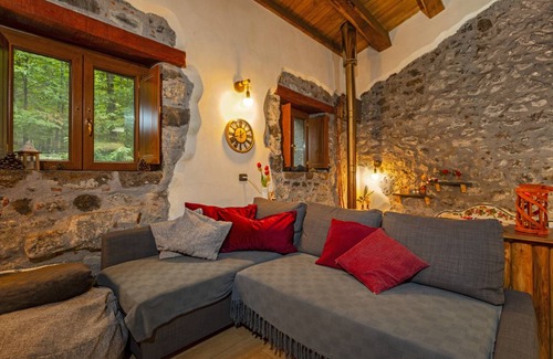 Linguaglossa Ski Chalet | 100 m² Chalet ∙ 1 bedroom ∙ 6 guests