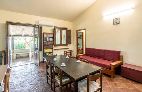 Monterosso Almo House | 100 m² House ∙ 2 bedrooms ∙ 5 guests