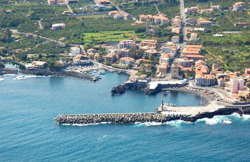 Scillichenti House | 100 m² House ∙ 4 bedrooms ∙ 11 guests