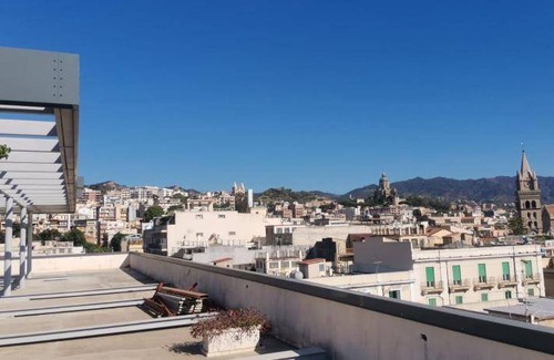 Messina Apartment | 100 m² Serviced apartment ∙ 127 guests