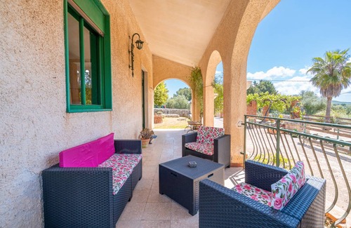 Noto Villa | 100 m² Villa ∙ 3 bedrooms ∙ 7 guests
