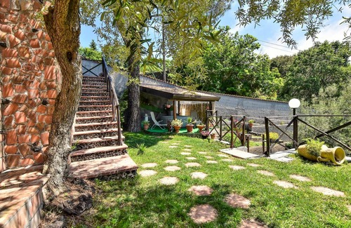 Belpasso House | 105 m² House ∙ 2 bedrooms ∙ 6 guests