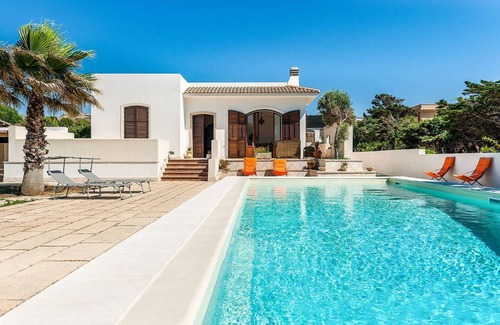 Cornino Villa | 110 m² Villa ∙ 3 bedrooms ∙ 6 guests