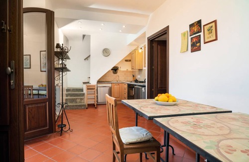 Piedimonte Etneo House | 120 m² House ∙ 3 bedrooms ∙ 7 guests