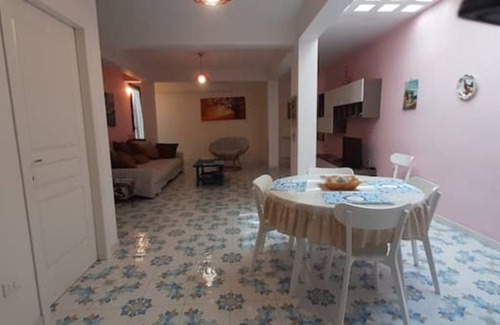 Partanna House | 120 m² House ∙ 2 bedrooms ∙ 4 guests