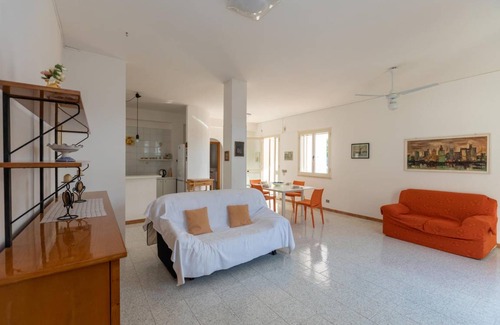 Isola House | 120 m² House ∙ 2 bedrooms ∙ 5 guests