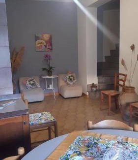 Condro House | 120 m² House ∙ 3 bedrooms ∙ 5 guests