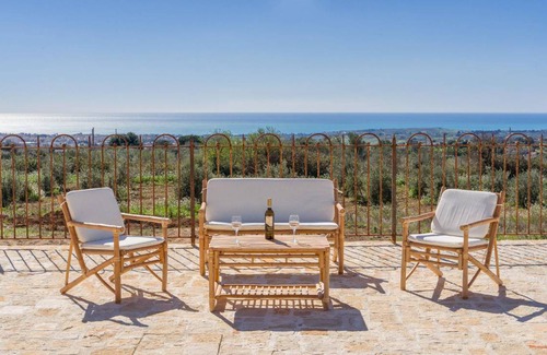 Menfi House | 120 m² House ∙ 4 bedrooms ∙ 8 guests