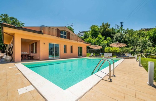 Castroreale House | 120 m² House ∙ 4 bedrooms ∙ 10 guests