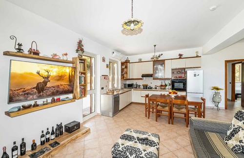 Castroreale House | 120 m² House ∙ 4 bedrooms ∙ 10 guests