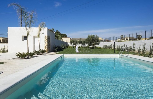Marsala Villa | 120 m² Villa ∙ 2 bedrooms ∙ 6 guests