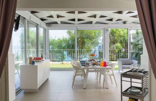 Noto Marina Villa | 120 m² Villa ∙ 3 bedrooms ∙ 6 guests