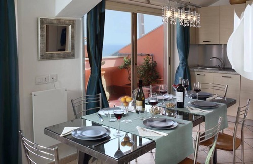 Taormina Apartment | 127 m² Apartment ∙ 4 bedrooms ∙ 7 guests
