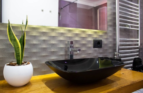 Sant'Ambrogio Villa | 130 m² Villa ∙ 3 bedrooms ∙ 6 guests