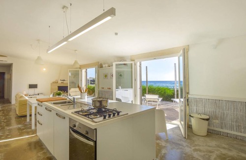 Pachino House | 136 m² House ∙ 3 bedrooms ∙ 6 guests