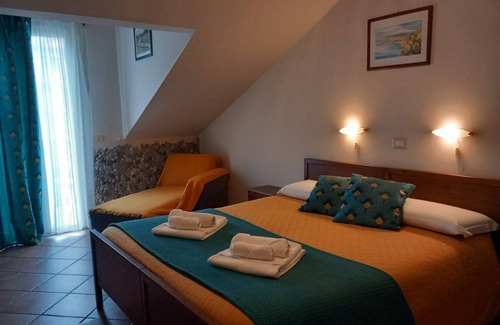 Villagonia Resort | 14 m² Private room ∙ 1 bedroom ∙ 3 guests