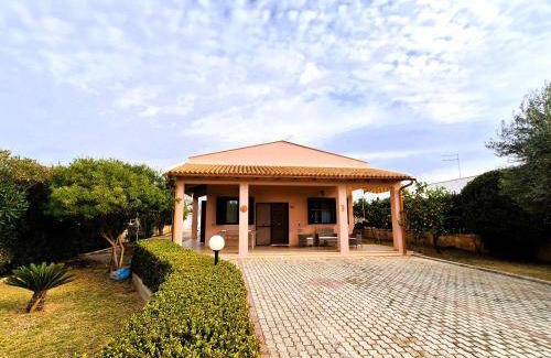 Arenella Villa | 140 m² Villa ∙ 3 bedrooms ∙ 6 guests