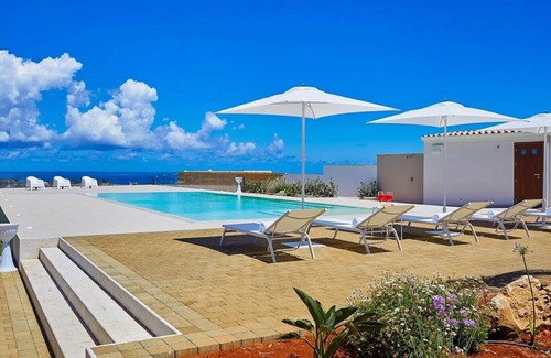 Castellammare del Golfo Villa | 150 m² Villa ∙ 3 bedrooms ∙ 6 guests