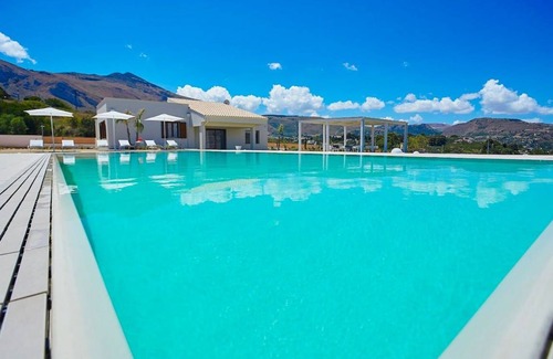 Castellammare del Golfo Villa | 150 m² Villa ∙ 3 bedrooms ∙ 6 guests