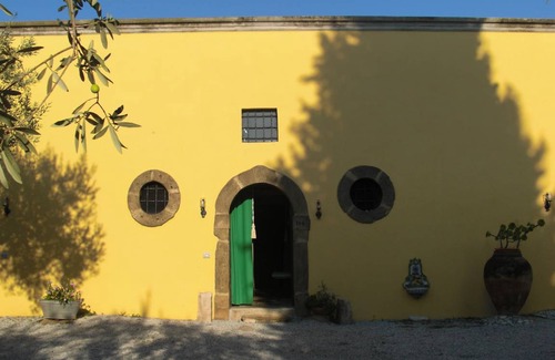 Milazzo Cottage | 150 m² Cabin ∙ 2 bedrooms ∙ 12 guests