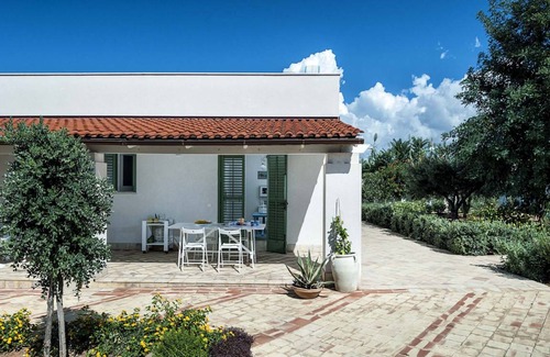 Mazara del Vallo Villa | 150 m² Villa ∙ 4 bedrooms ∙ 9 guests