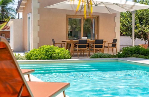 Arenella Villa | 150 m² Villa ∙ 4 bedrooms ∙ 10 guests