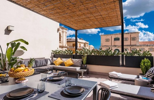 Syracuse Apartment | 160 m² Apartment ∙ 2 bedrooms ∙ 6 guests