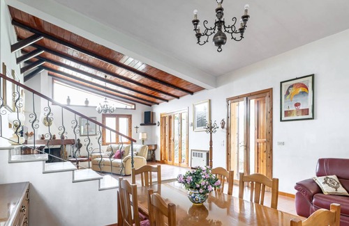 Barco House | 170 m² House ∙ 2 bedrooms ∙ 6 guests
