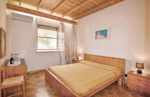 Comiso House | 170 m² House ∙ 5 bedrooms ∙ 9 guests