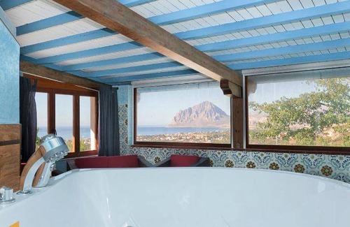Sant'Andrea Bonagia House | 175 m² House ∙ 6 bedrooms ∙ 12 guests