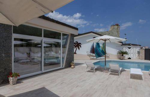 Floridia Apartment | 180 m² Apartment ∙ 3 bedrooms ∙ 6 guests