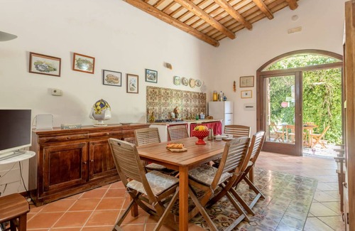 Buseto Palizzolo House | 180 m² House ∙ 1 bedroom ∙ 10 guests